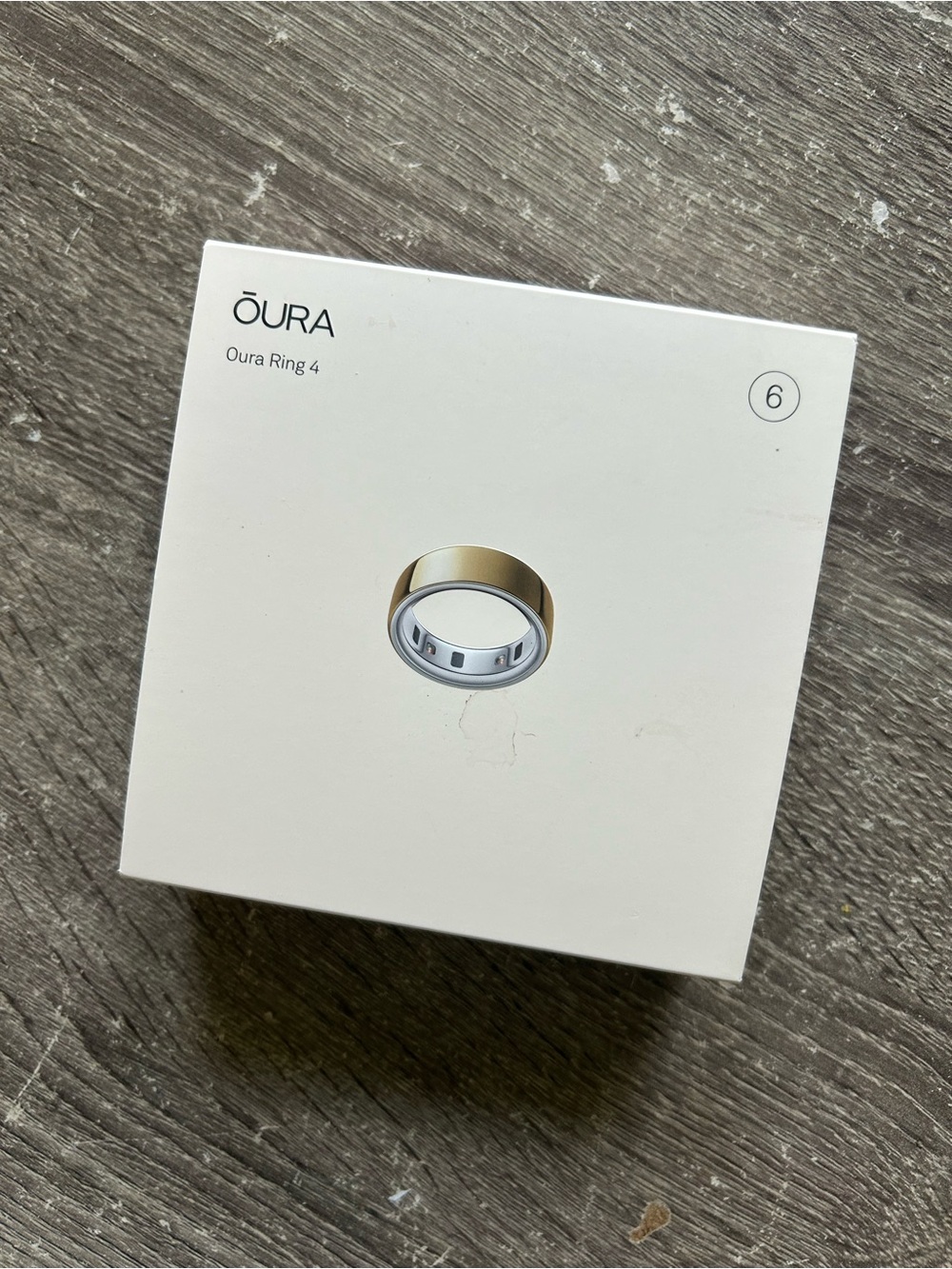 Oura Ring 4 - Gold Smart Ring (Size 6)